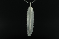 Rewa Rewa leaf pendant