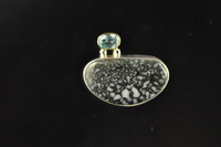 Diorite and Cambodian blue Zircon 22ct gold and silver brooch